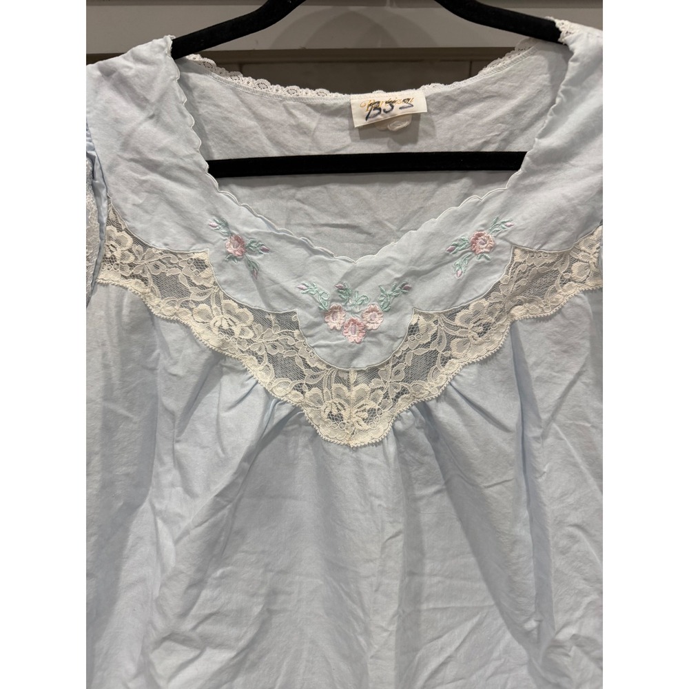 Barbizon Vintage‎  Blue Nightgown Lace Trim Embroidered Short Sleeve unsized